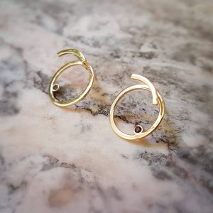 Zurich earrings -Handmade 14k gold earrings with a facet diamond